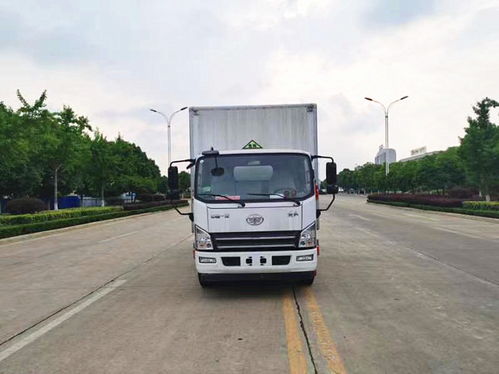 廣西藍(lán)牌4米2廂式爆破器材運(yùn)輸車 廠家直銷價格實(shí)惠，包上牌服務(wù)